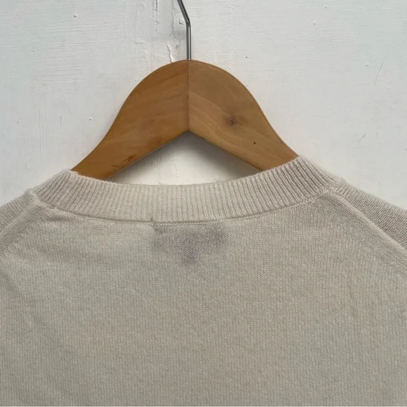 Quince Ivory Mongolian Cashmere Sweater NWT - Picture 7 of 11